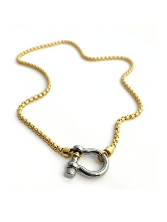 boutique Jewelry - Horseshoe Mixed Metals Necklace